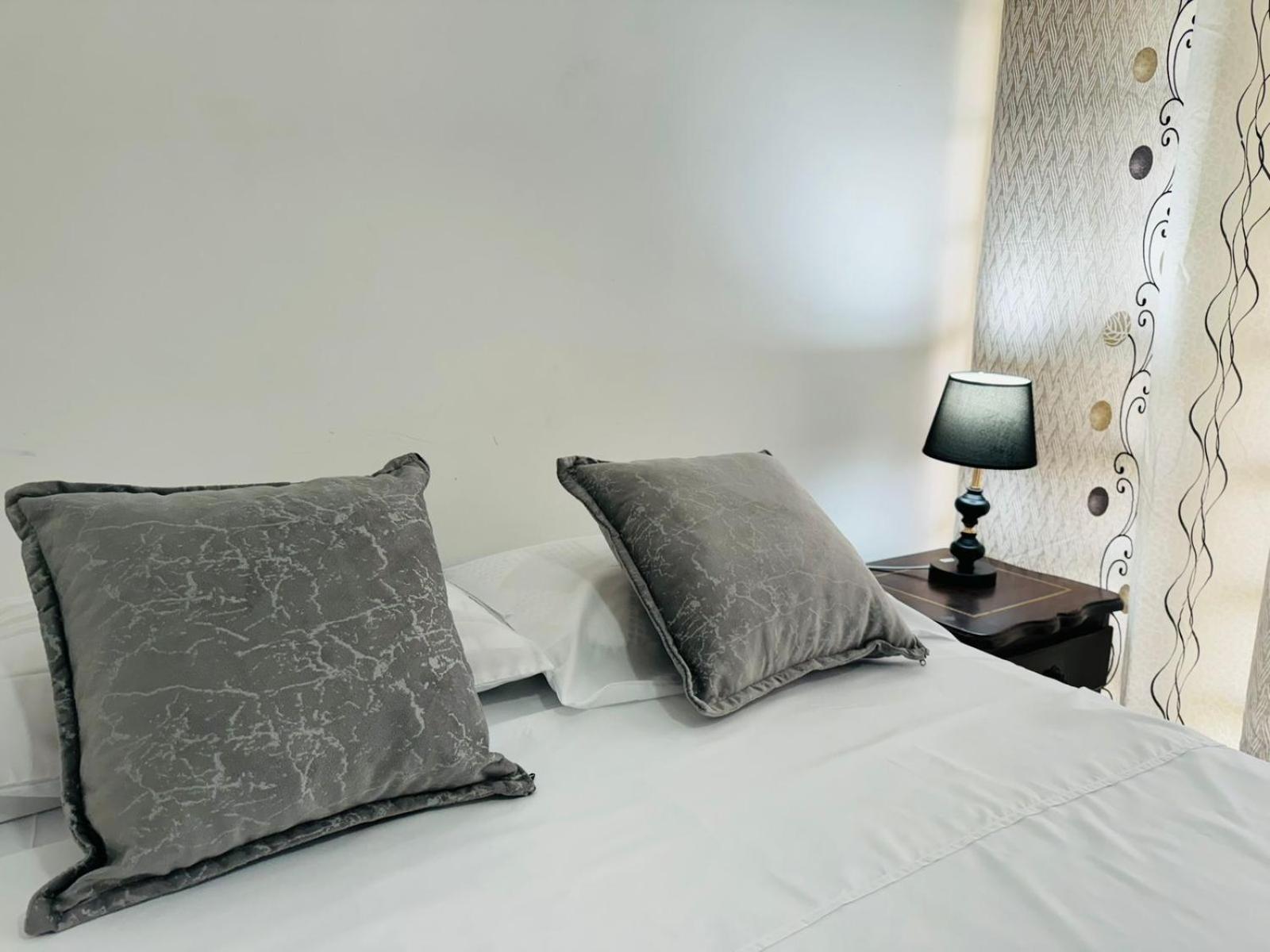 Estadia Marin Otel Cali Dış mekan fotoğraf